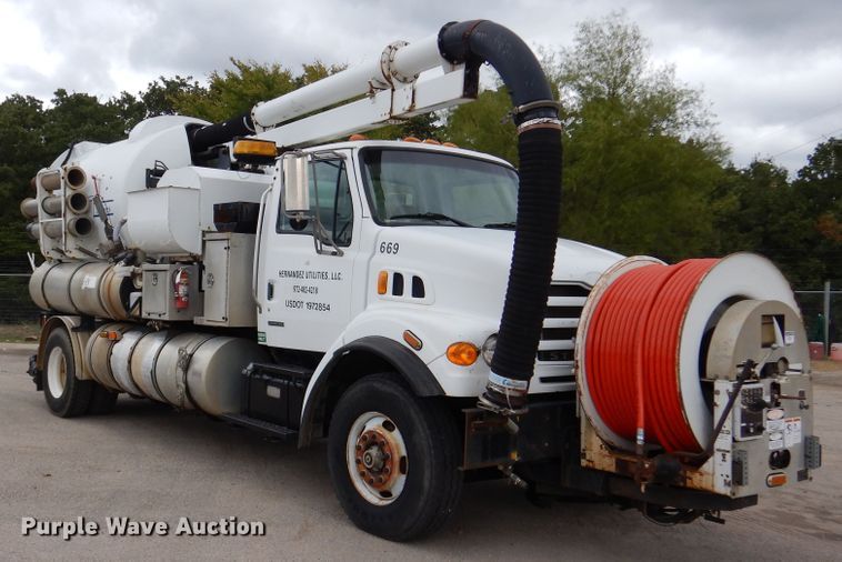 image for item DJ7302 2003 Sterling L7500  sewer jetter truck