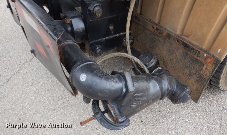 image for item DJ7302 2003 Sterling L7500  sewer jetter truck