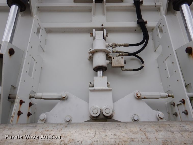 image for item DJ7302 2003 Sterling L7500  sewer jetter truck