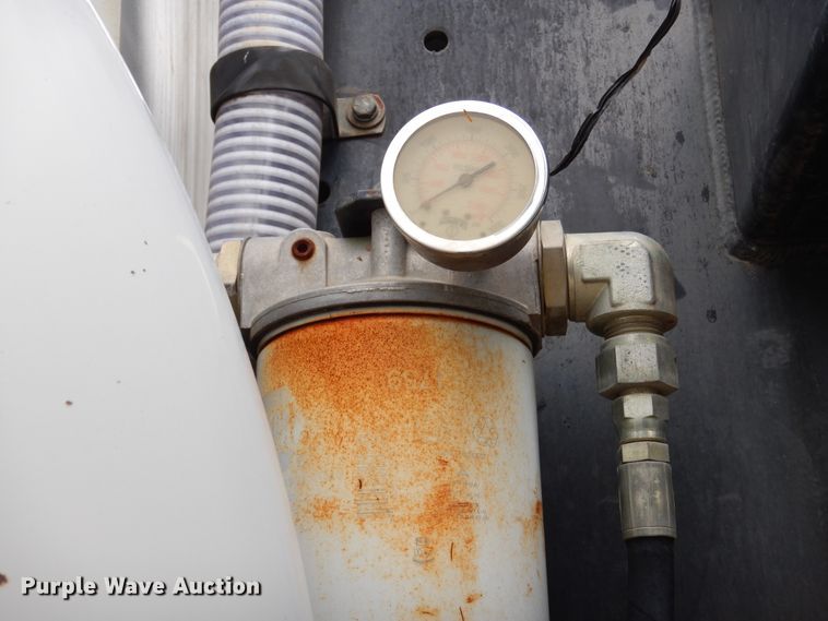 image for item DJ7302 2003 Sterling L7500  sewer jetter truck