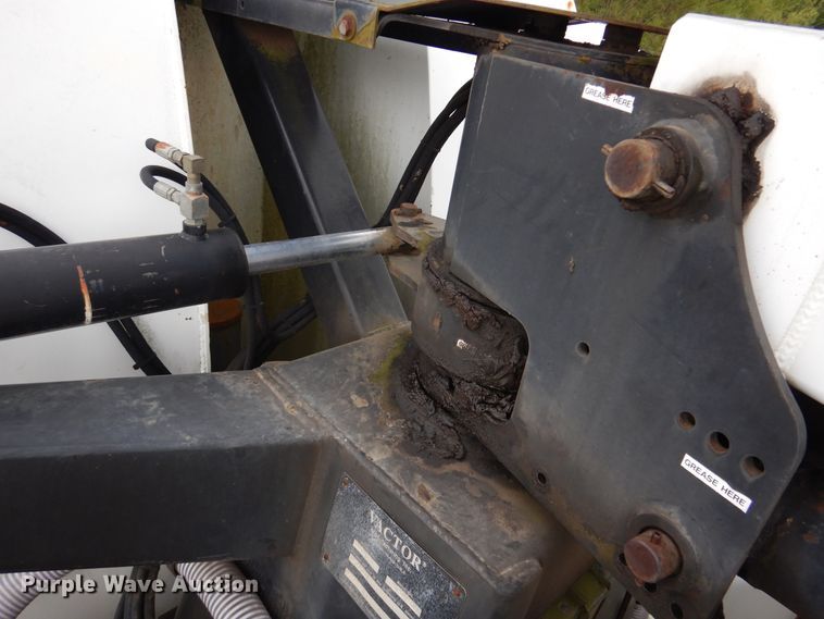 image for item DJ7302 2003 Sterling L7500  sewer jetter truck