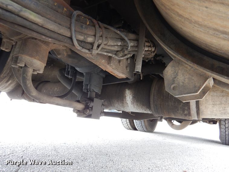 image for item DJ7302 2003 Sterling L7500  sewer jetter truck