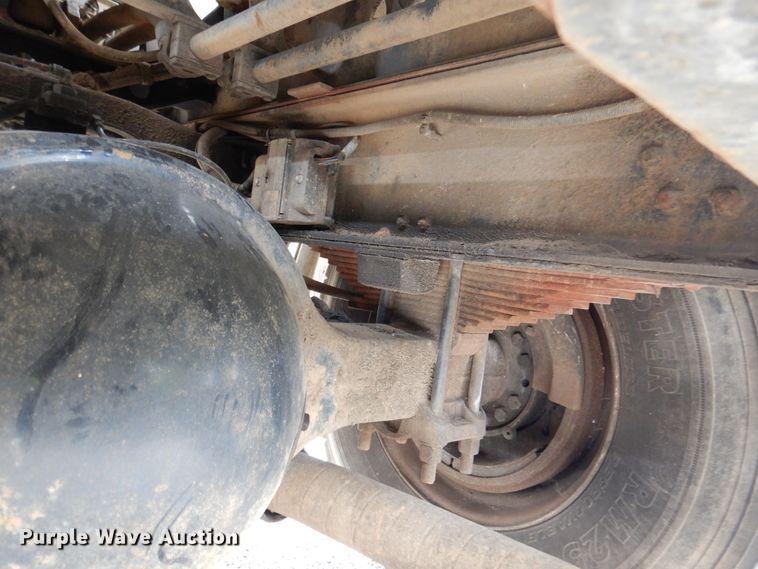 image for item DJ7302 2003 Sterling L7500  sewer jetter truck