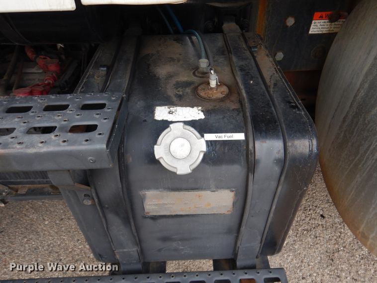 image for item DJ7302 2003 Sterling L7500  sewer jetter truck