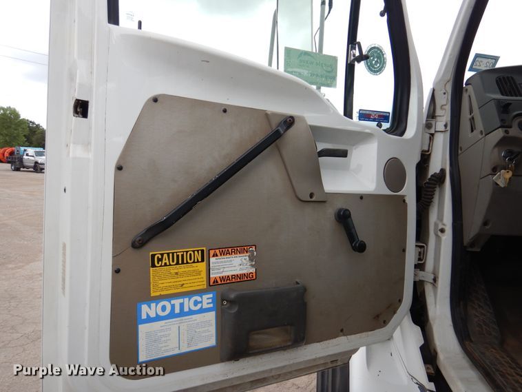 image for item DJ7302 2003 Sterling L7500  sewer jetter truck