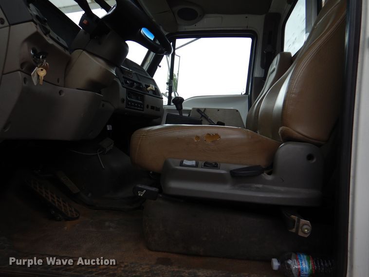 image for item DJ7302 2003 Sterling L7500  sewer jetter truck