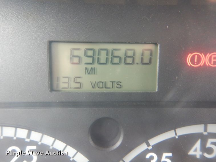 image for item DJ7302 2003 Sterling L7500  sewer jetter truck