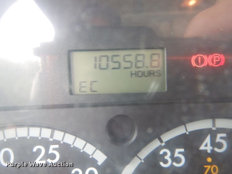 image for item DJ7302 2003 Sterling L7500  sewer jetter truck