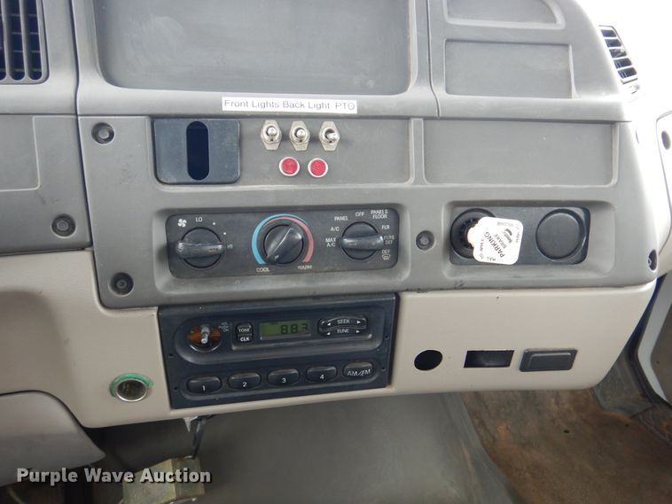 image for item DJ7302 2003 Sterling L7500  sewer jetter truck