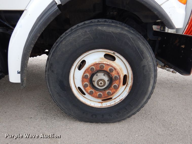 image for item DJ7302 2003 Sterling L7500  sewer jetter truck