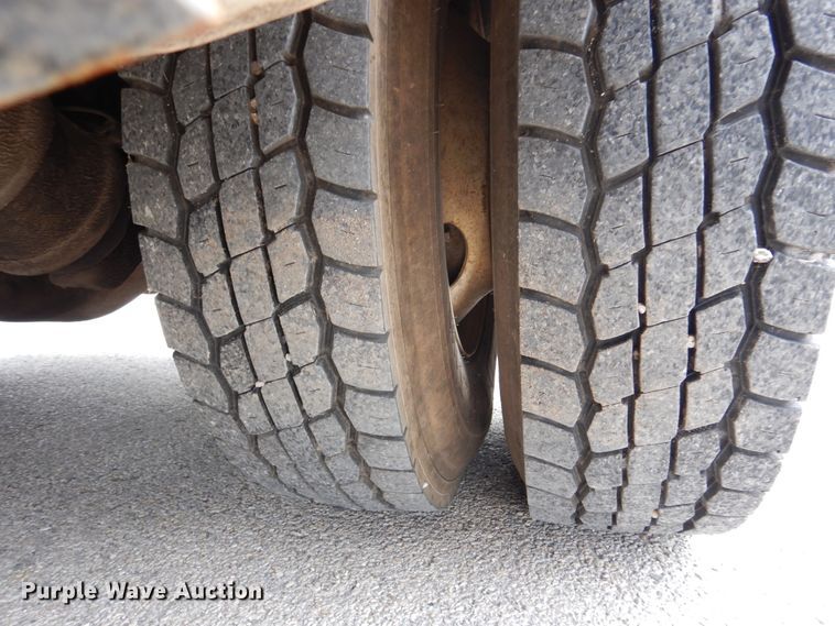 image for item DJ7302 2003 Sterling L7500  sewer jetter truck