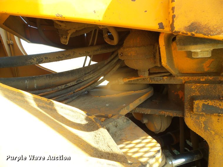 image for item DJ7503 1994 Fiat-Allis FR160  wheel loader