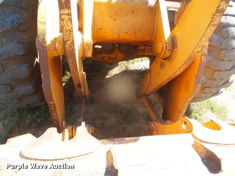 image for item DJ7503 1994 Fiat-Allis FR160  wheel loader