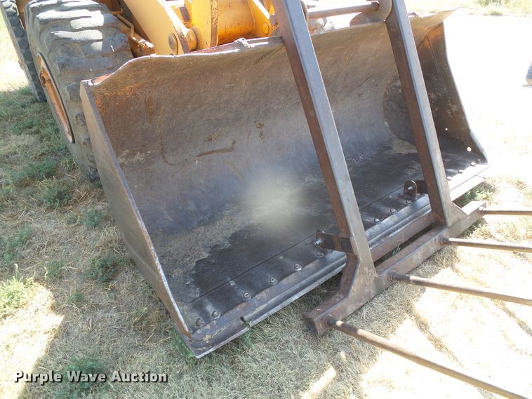 image for item DJ7503 1994 Fiat-Allis FR160  wheel loader