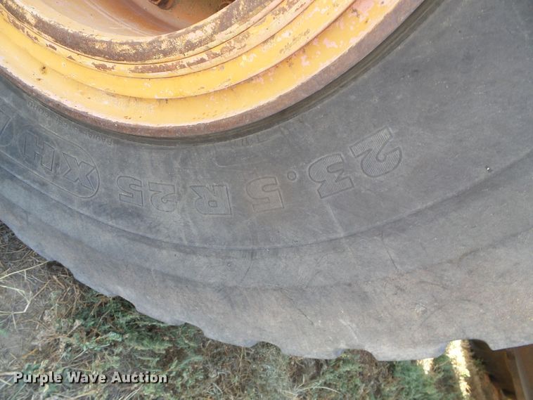 image for item DJ7503 1994 Fiat-Allis FR160  wheel loader