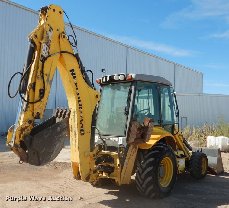 image for item DJ8871 2012 New Holland B95B  backhoe