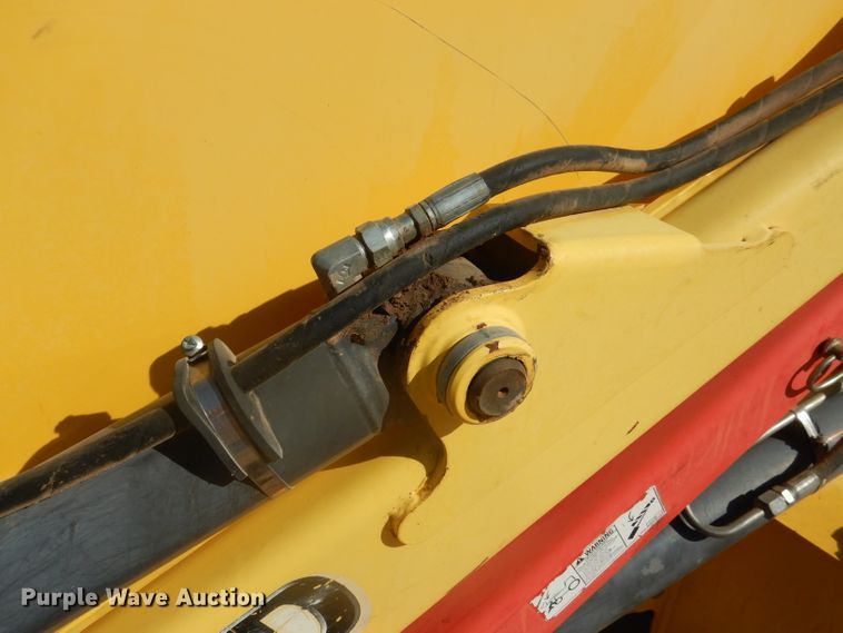 image for item DJ8871 2012 New Holland B95B  backhoe