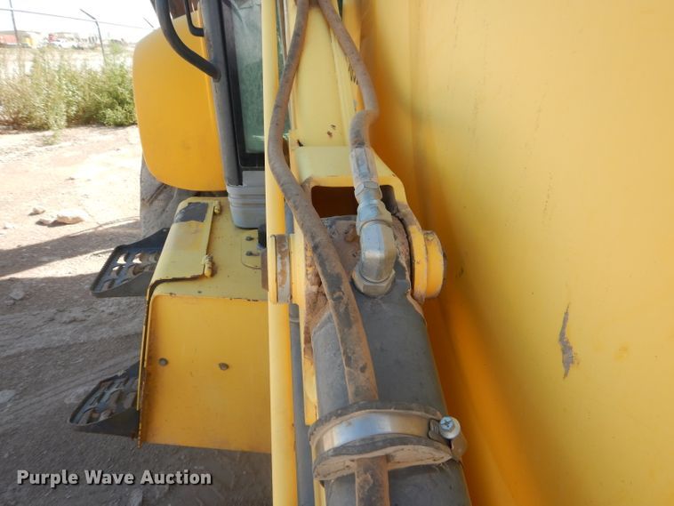 image for item DJ8871 2012 New Holland B95B  backhoe