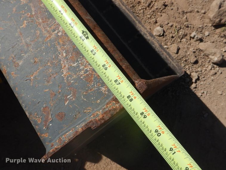 image for item DJ8871 2012 New Holland B95B  backhoe