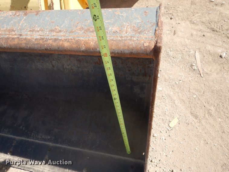 image for item DJ8871 2012 New Holland B95B  backhoe