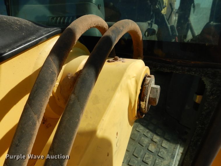 image for item DJ8871 2012 New Holland B95B  backhoe