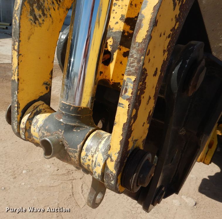 image for item DJ8871 2012 New Holland B95B  backhoe