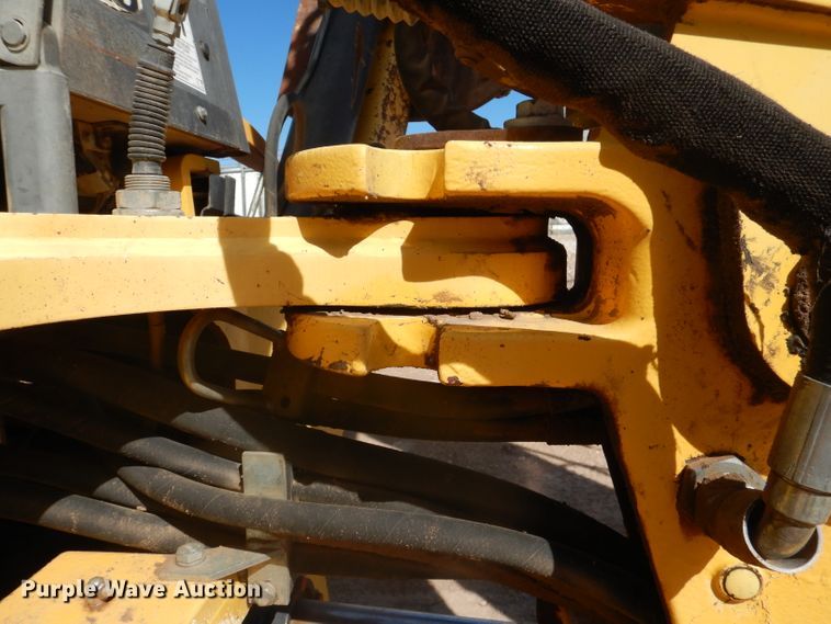 image for item DJ8871 2012 New Holland B95B  backhoe