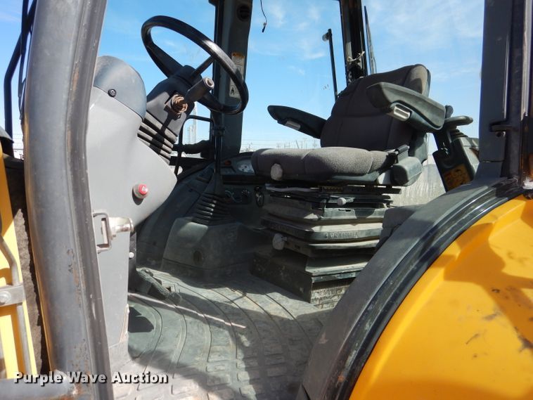 image for item DJ8871 2012 New Holland B95B  backhoe