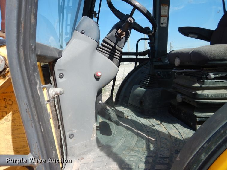 image for item DJ8871 2012 New Holland B95B  backhoe