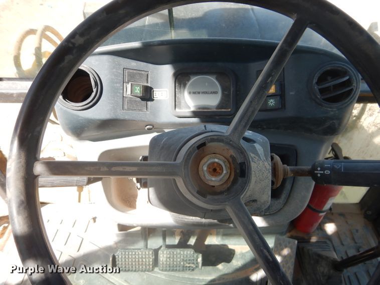 image for item DJ8871 2012 New Holland B95B  backhoe