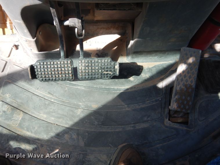 image for item DJ8871 2012 New Holland B95B  backhoe