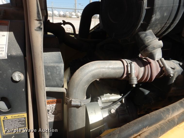 image for item DJ8871 2012 New Holland B95B  backhoe