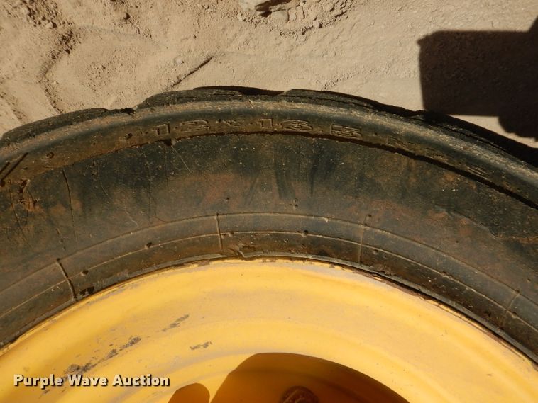 image for item DJ8871 2012 New Holland B95B  backhoe