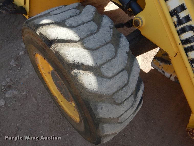 image for item DJ8871 2012 New Holland B95B  backhoe