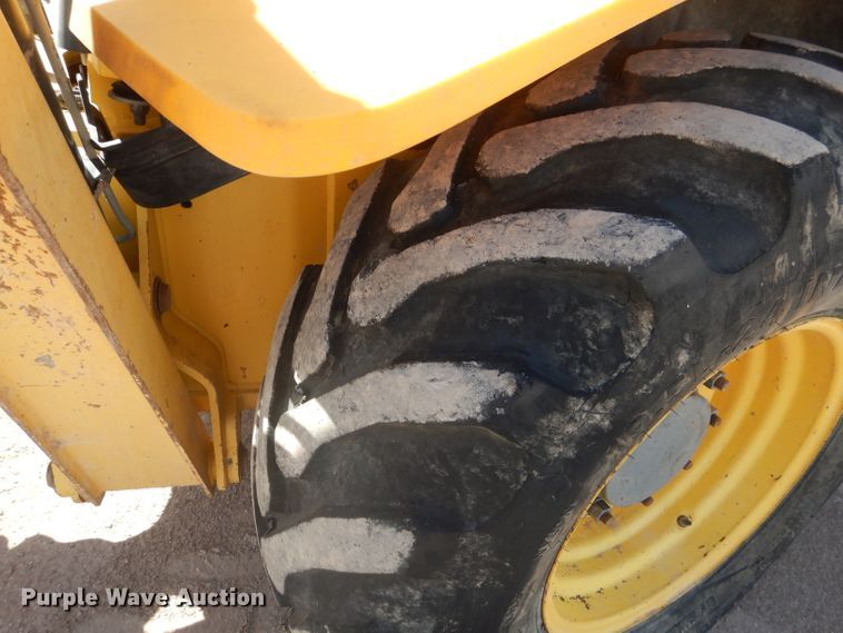 image for item DJ8871 2012 New Holland B95B  backhoe