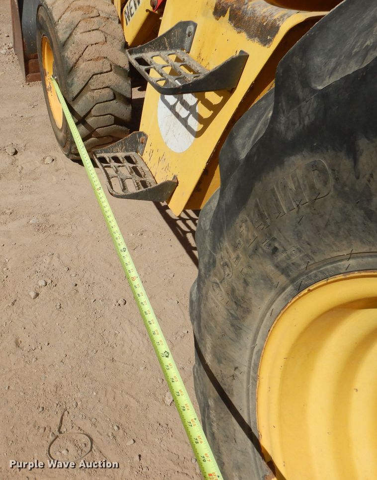 image for item DJ8871 2012 New Holland B95B  backhoe