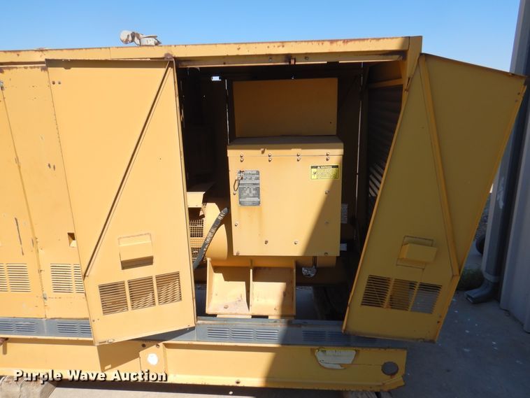image for item DK8241 Caterpillar 3208  generator