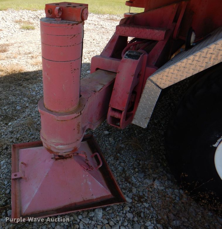 image for item DL0141 Link Belt HC138  crane