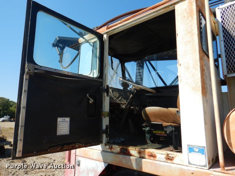 image for item DL0141 Link Belt HC138  crane