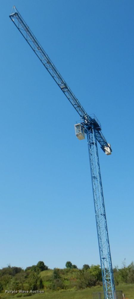 image for item DL0142 2004 Comansa 5LC3510  tower crane
