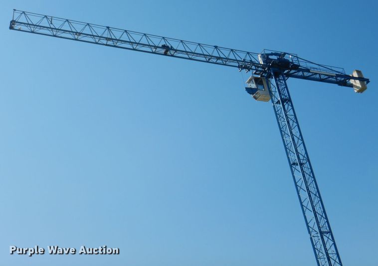 image for item DL0142 2004 Comansa 5LC3510  tower crane