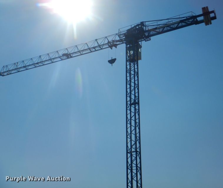 image for item DL0142 2004 Comansa 5LC3510  tower crane