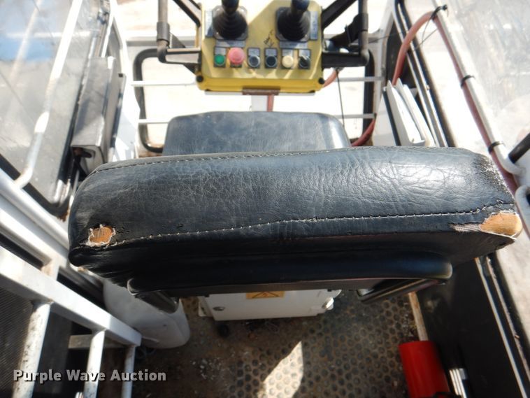 image for item DL0142 2004 Comansa 5LC3510  tower crane