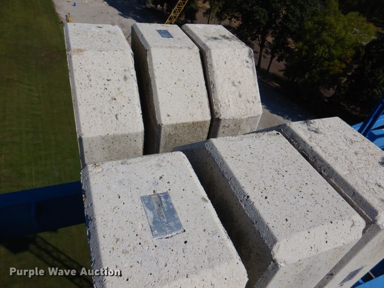 image for item DL0142 2004 Comansa 5LC3510  tower crane