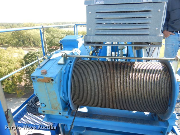 image for item DL0142 2004 Comansa 5LC3510  tower crane