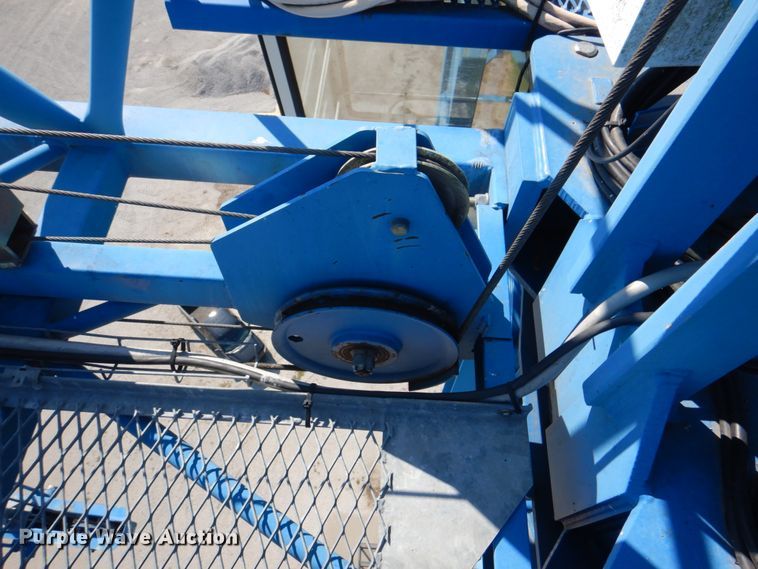 image for item DL0142 2004 Comansa 5LC3510  tower crane