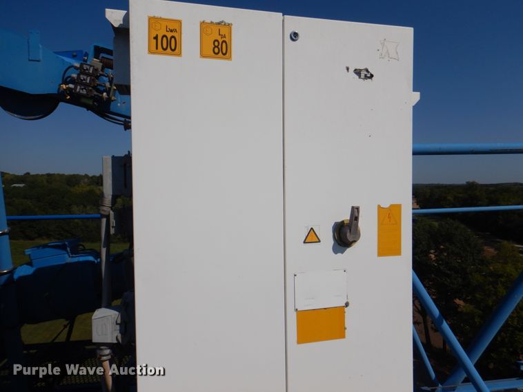 image for item DL0142 2004 Comansa 5LC3510  tower crane