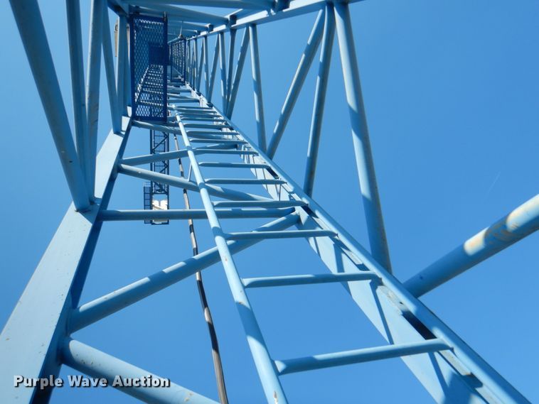 image for item DL0142 2004 Comansa 5LC3510  tower crane