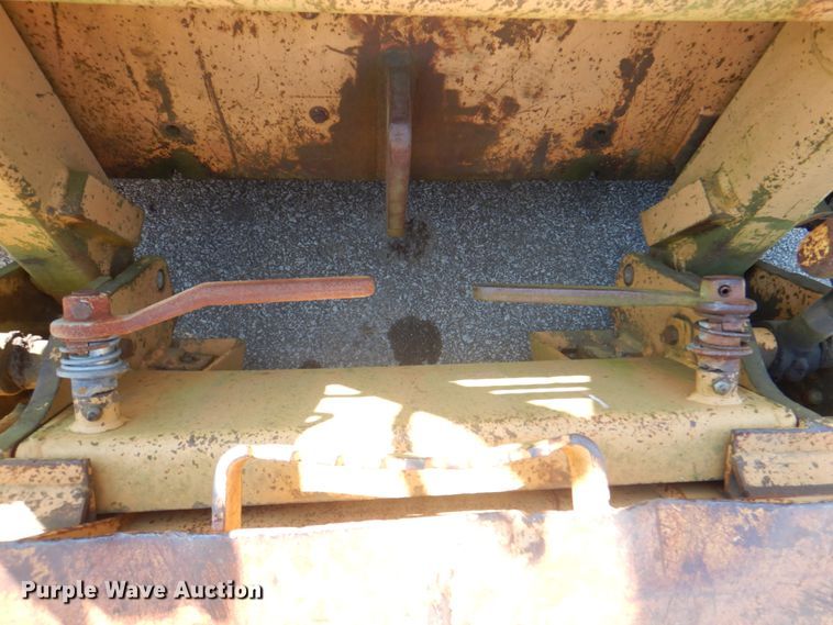 image for item DL0143 Case 1840  skid steer loader