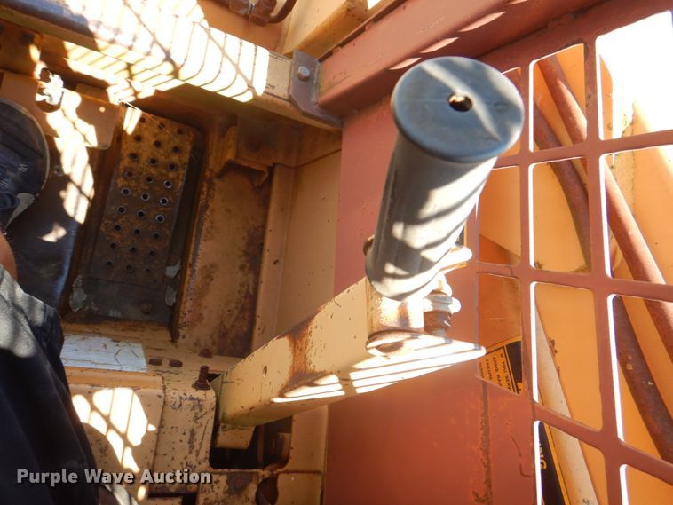 image for item DL0143 Case 1840  skid steer loader